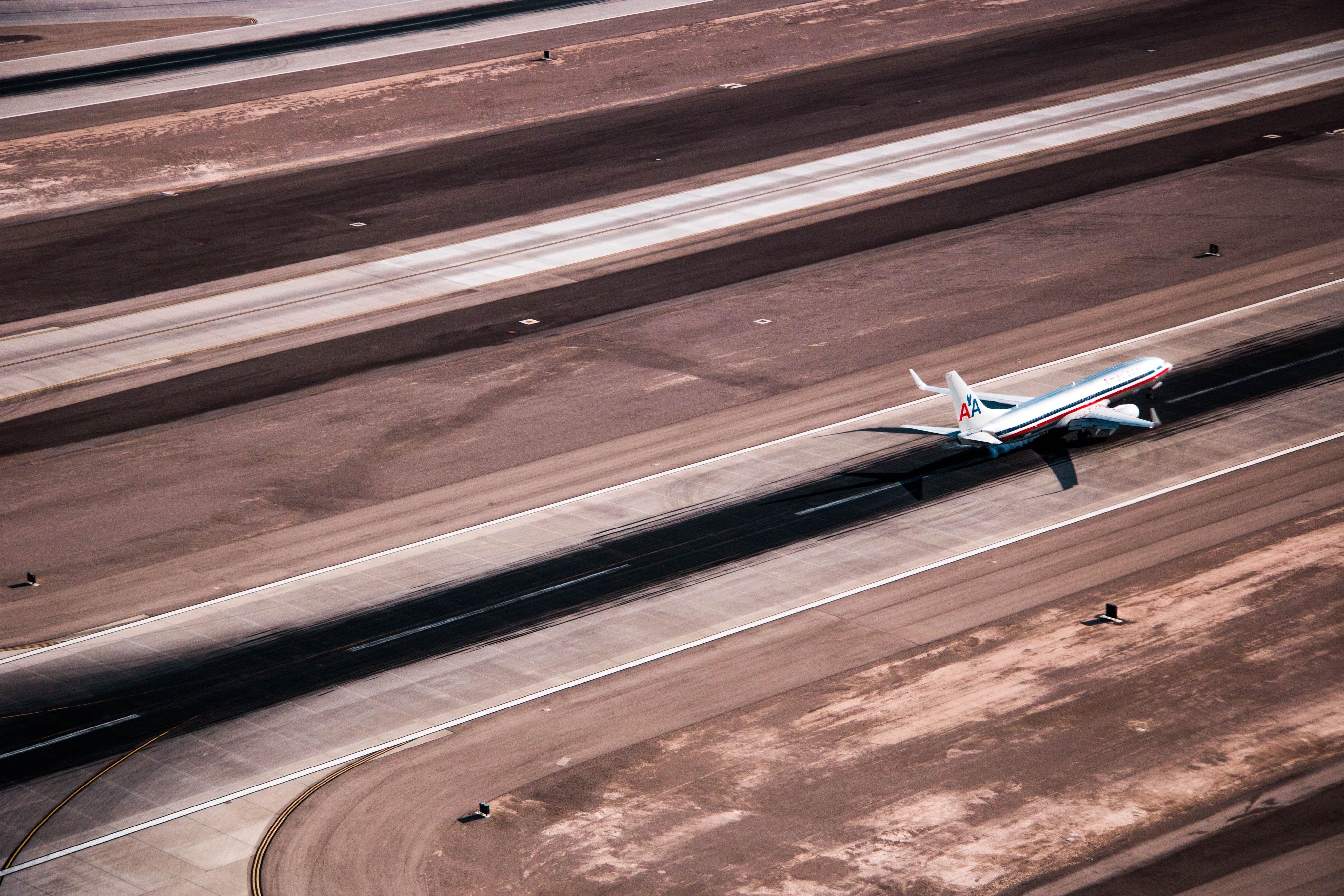 American Airlines removes oversize bag fee for bicycles. A win for cyclists worldwide. | Orucase