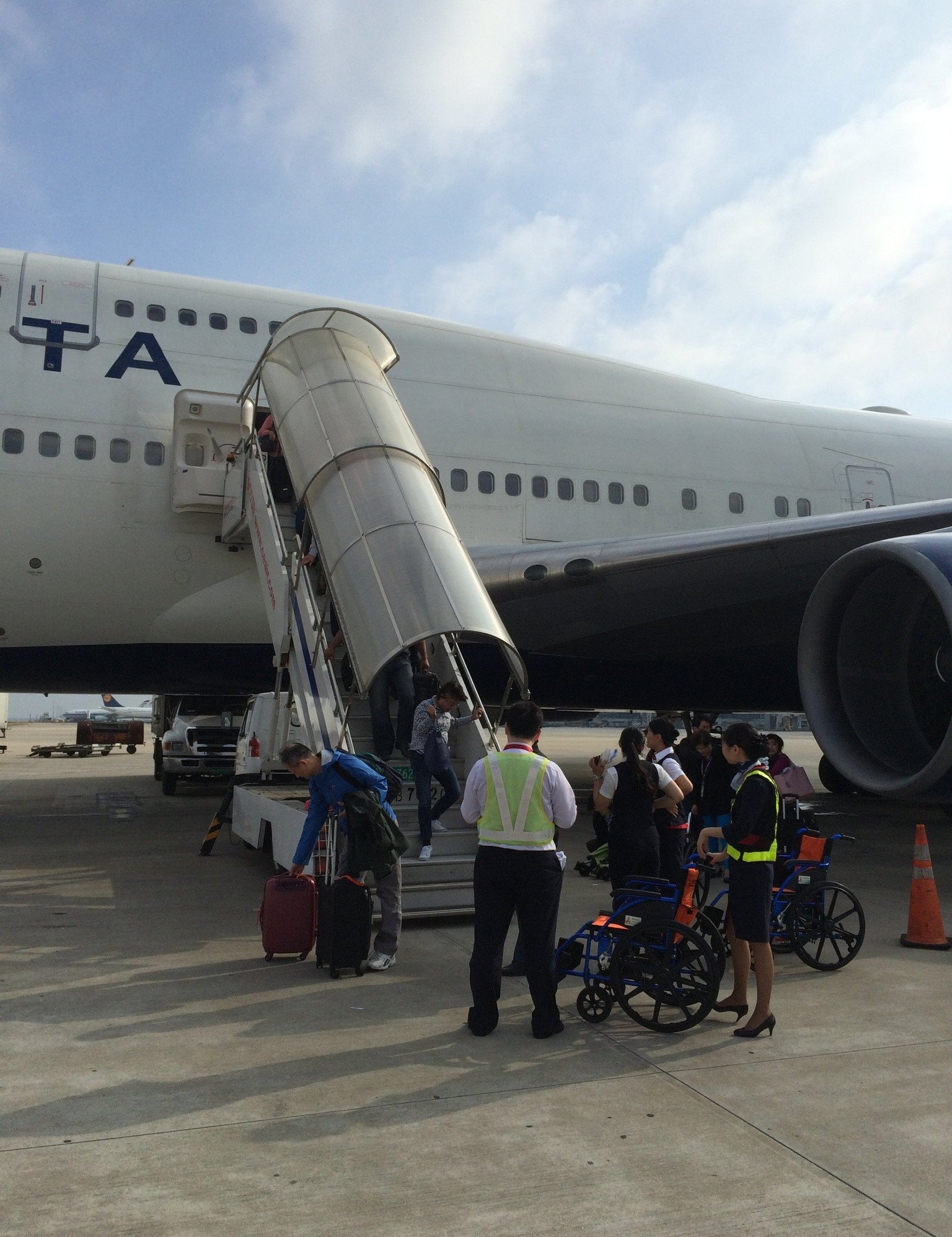Five Pro Tips for International and Long-Haul Bike Travel | Orucase