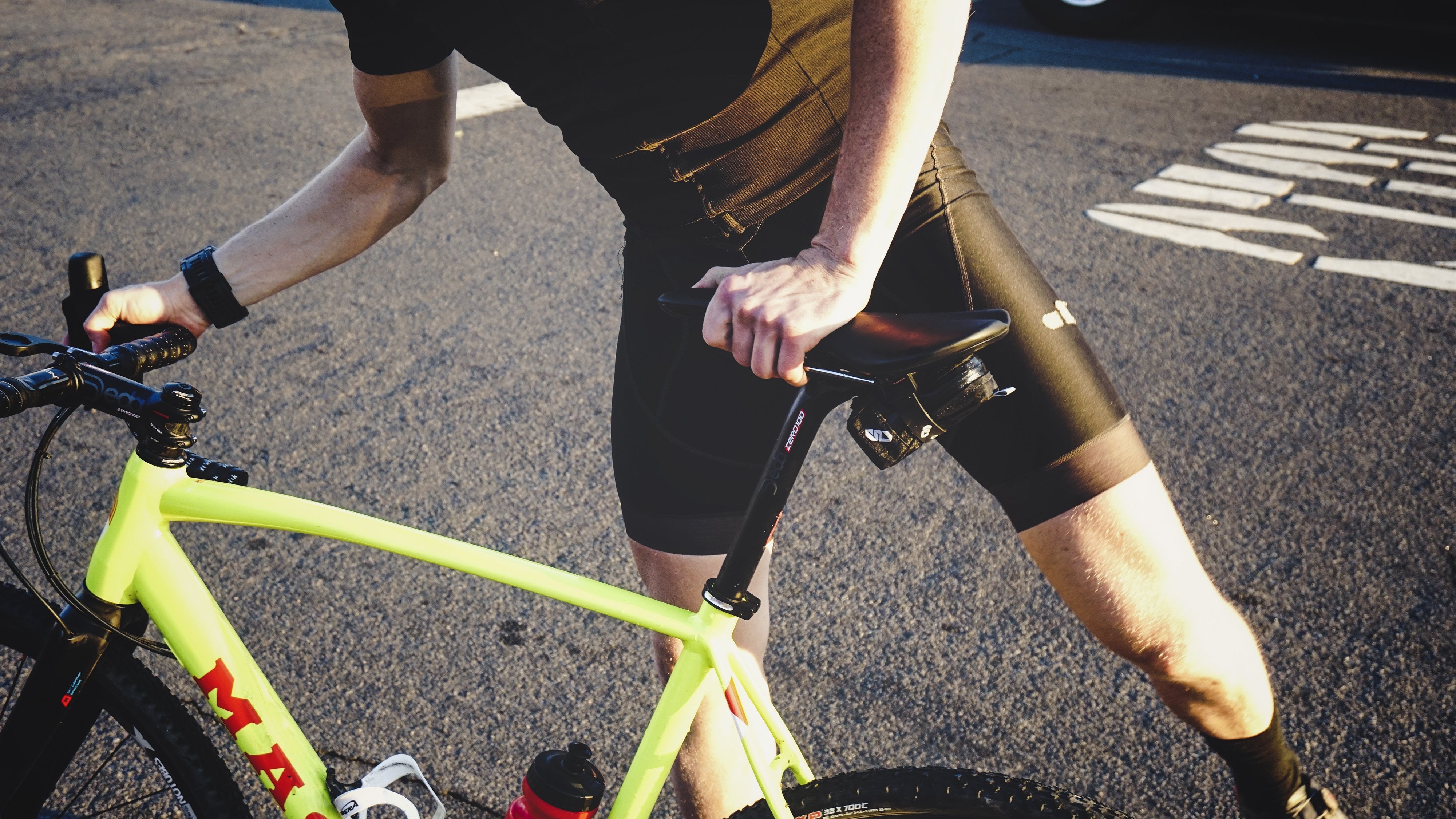 The Saddle Bag | Orucase