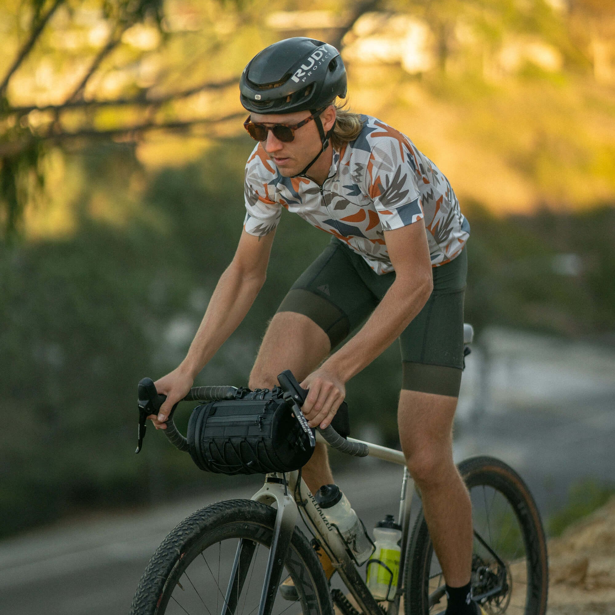 Handlebar Bag Best Lock For Bikepacking Smuggler HC Large